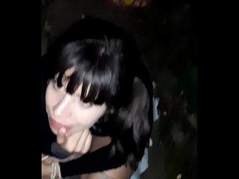 ❤️ Sur la strato ŝvelinta peniso kontraŭ dolĉaĵoj ️ Pornvideo ĉe ni